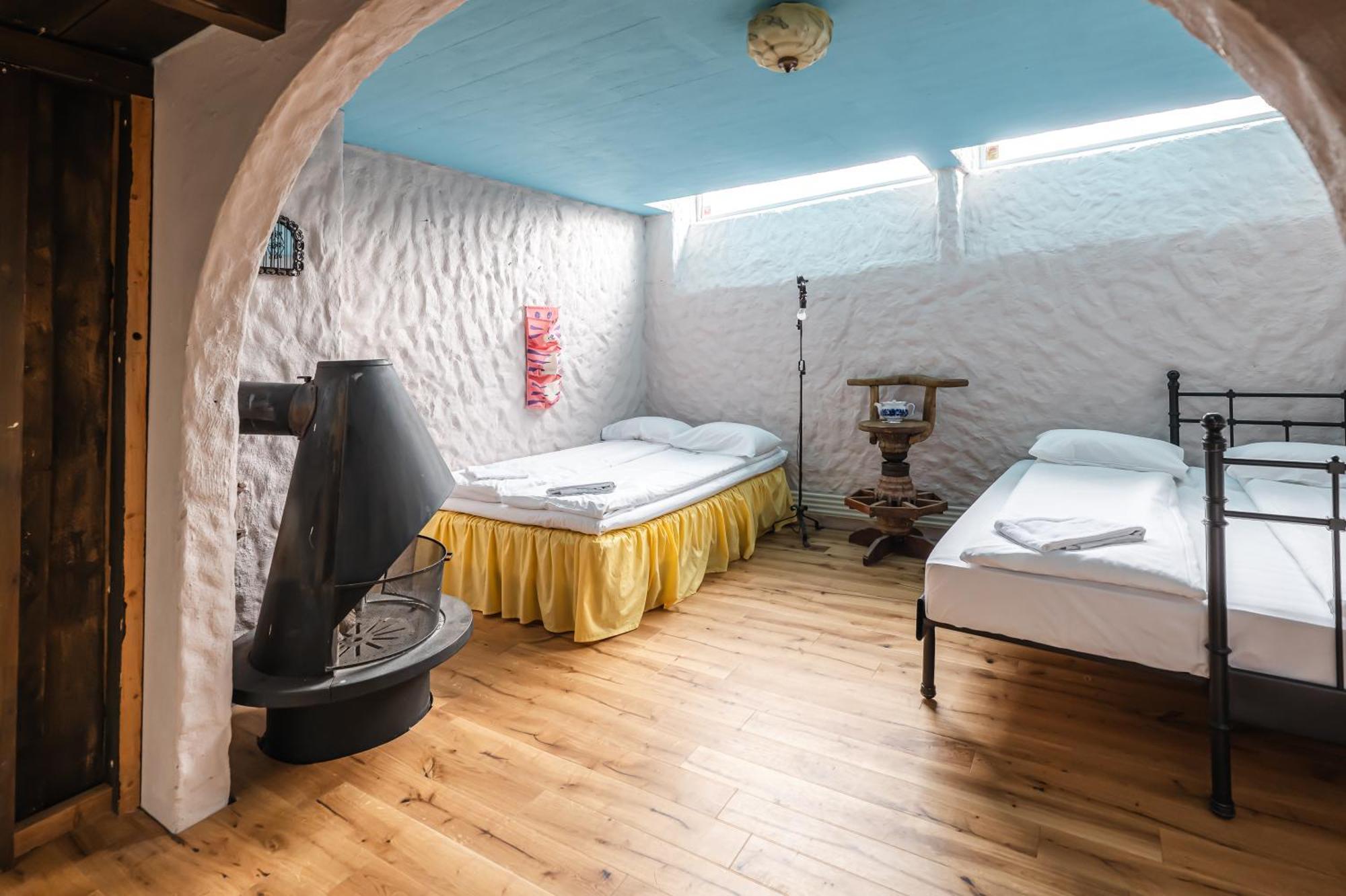 Tiglkak Hostel อองดาลส์เนส ภายนอก รูปภาพ