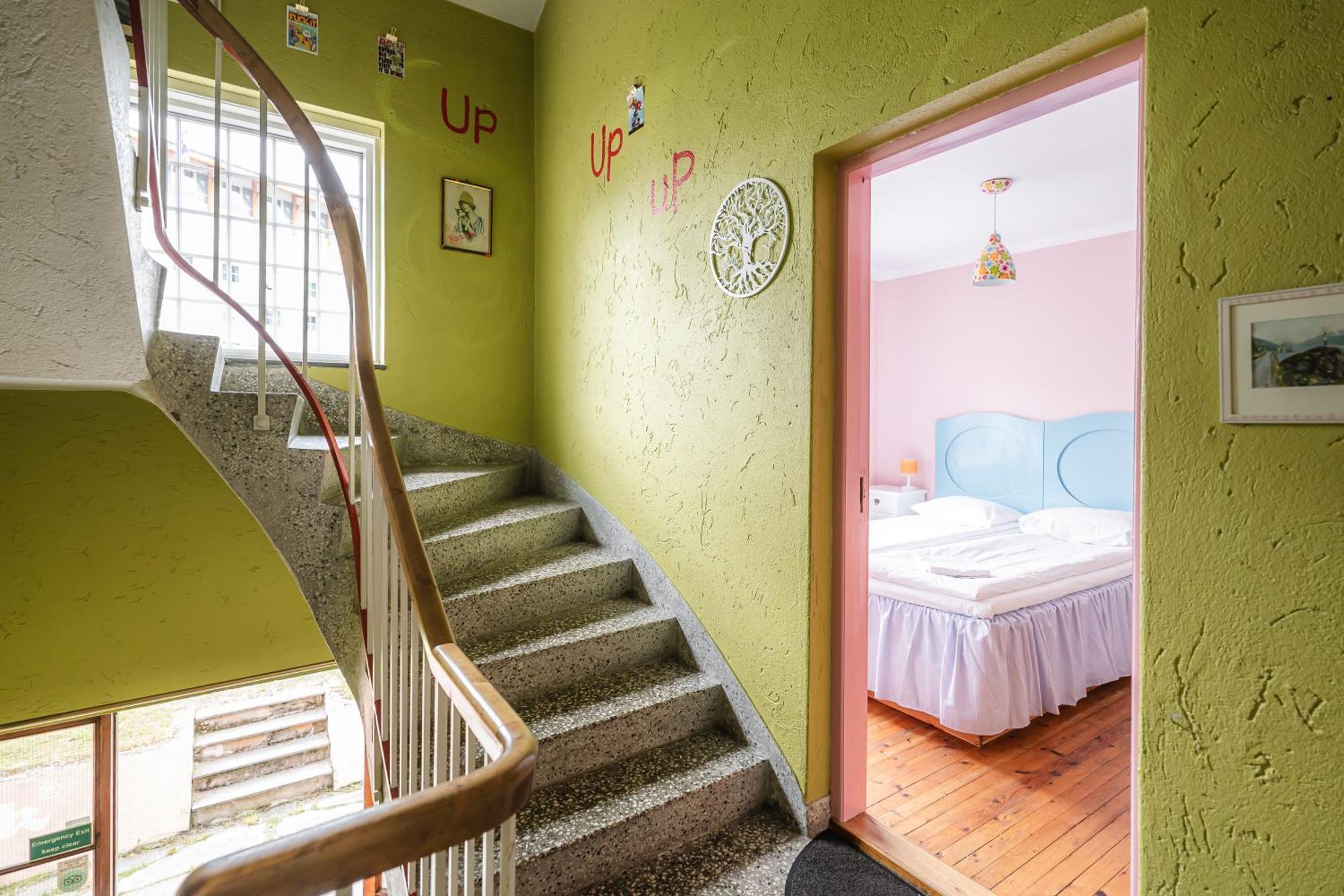 Tiglkak Hostel อองดาลส์เนส ภายนอก รูปภาพ